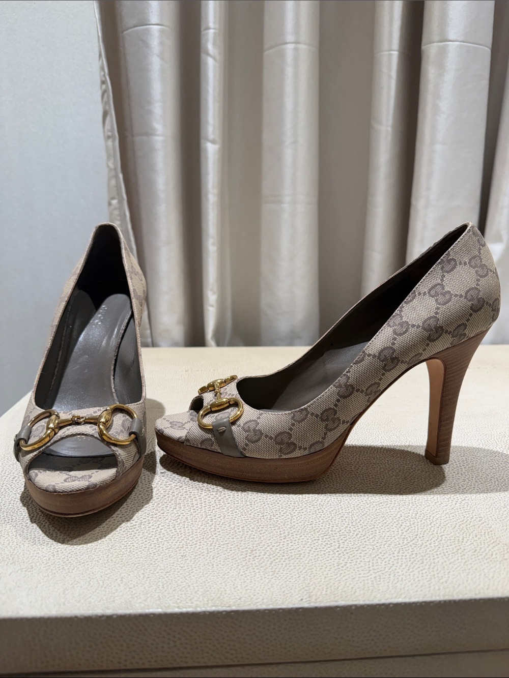Gucci Beige GG Canvas Horsebit High Heel Pumps with Gold Hardware